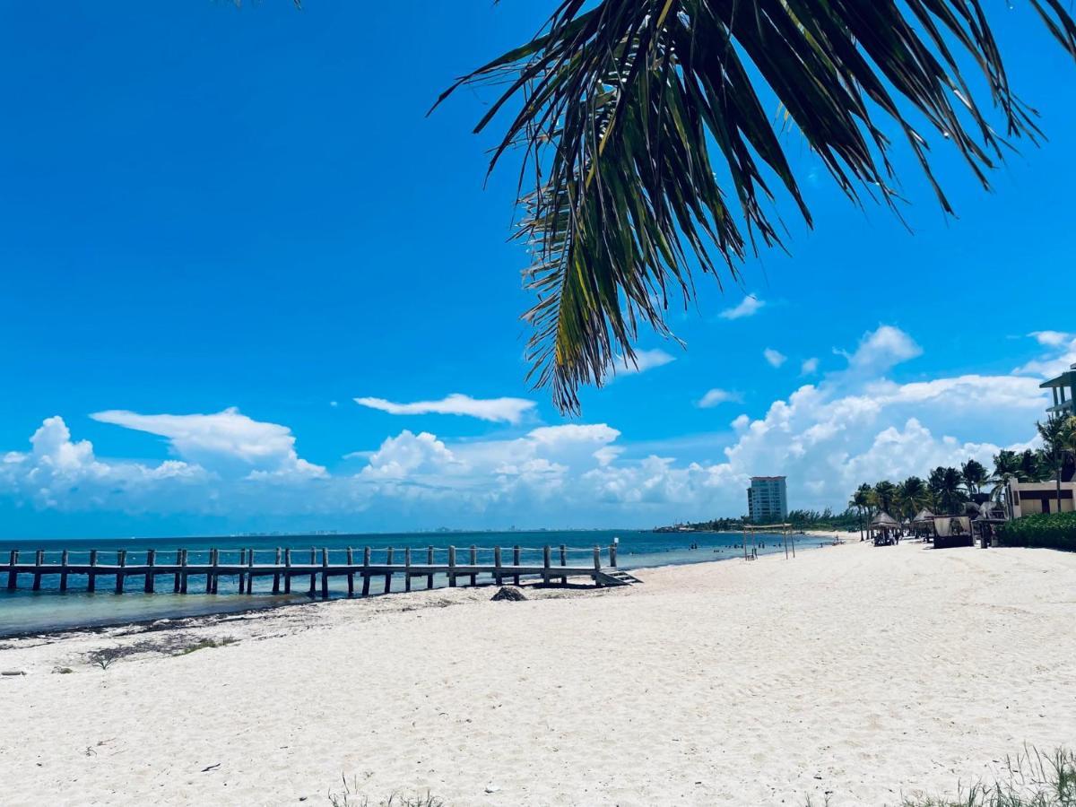 Punta Me Apartments & Rooms In Punta Sam Ferry Beach แคนคูน ภายนอก รูปภาพ