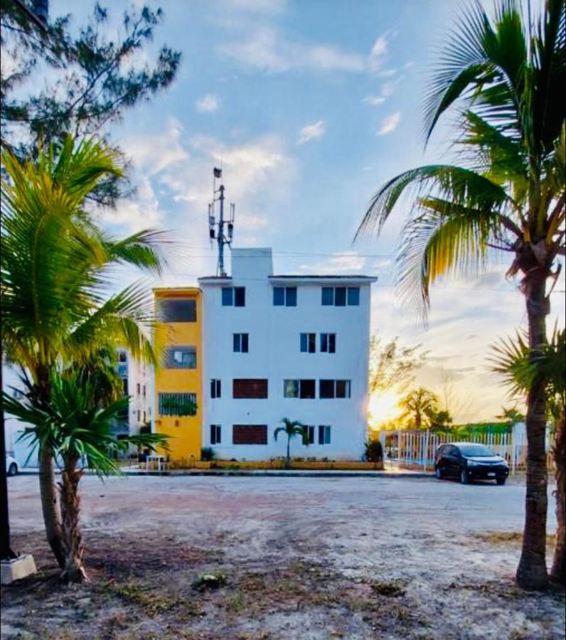 Punta Me Apartments & Rooms In Punta Sam Ferry Beach แคนคูน ภายนอก รูปภาพ