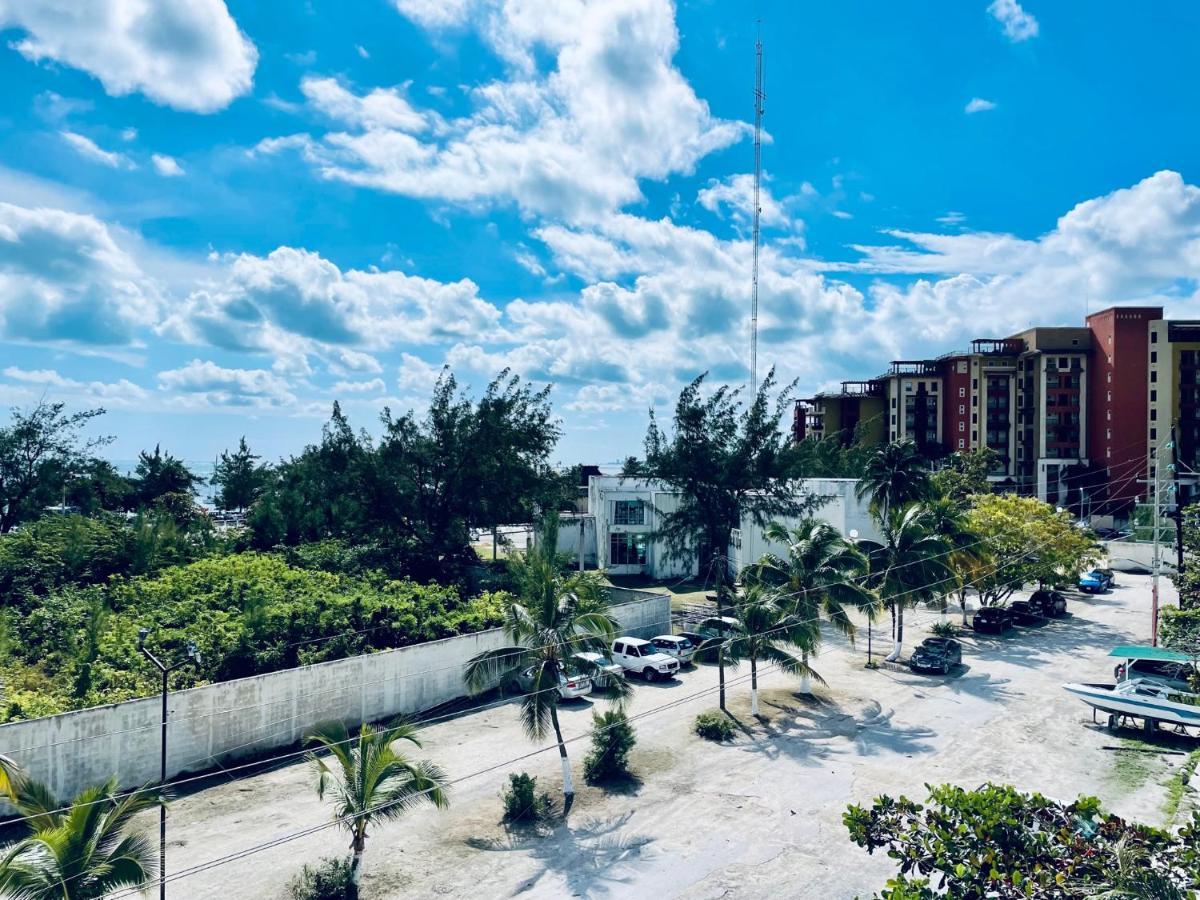 Punta Me Apartments & Rooms In Punta Sam Ferry Beach แคนคูน ภายนอก รูปภาพ