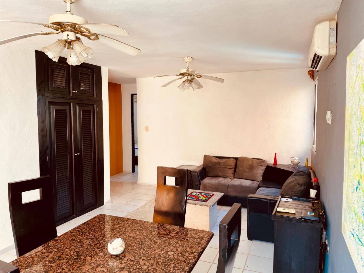Punta Me Apartments & Rooms In Punta Sam Ferry Beach แคนคูน ภายนอก รูปภาพ