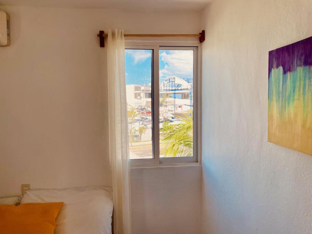 Punta Me Apartments & Rooms In Punta Sam Ferry Beach แคนคูน ภายนอก รูปภาพ