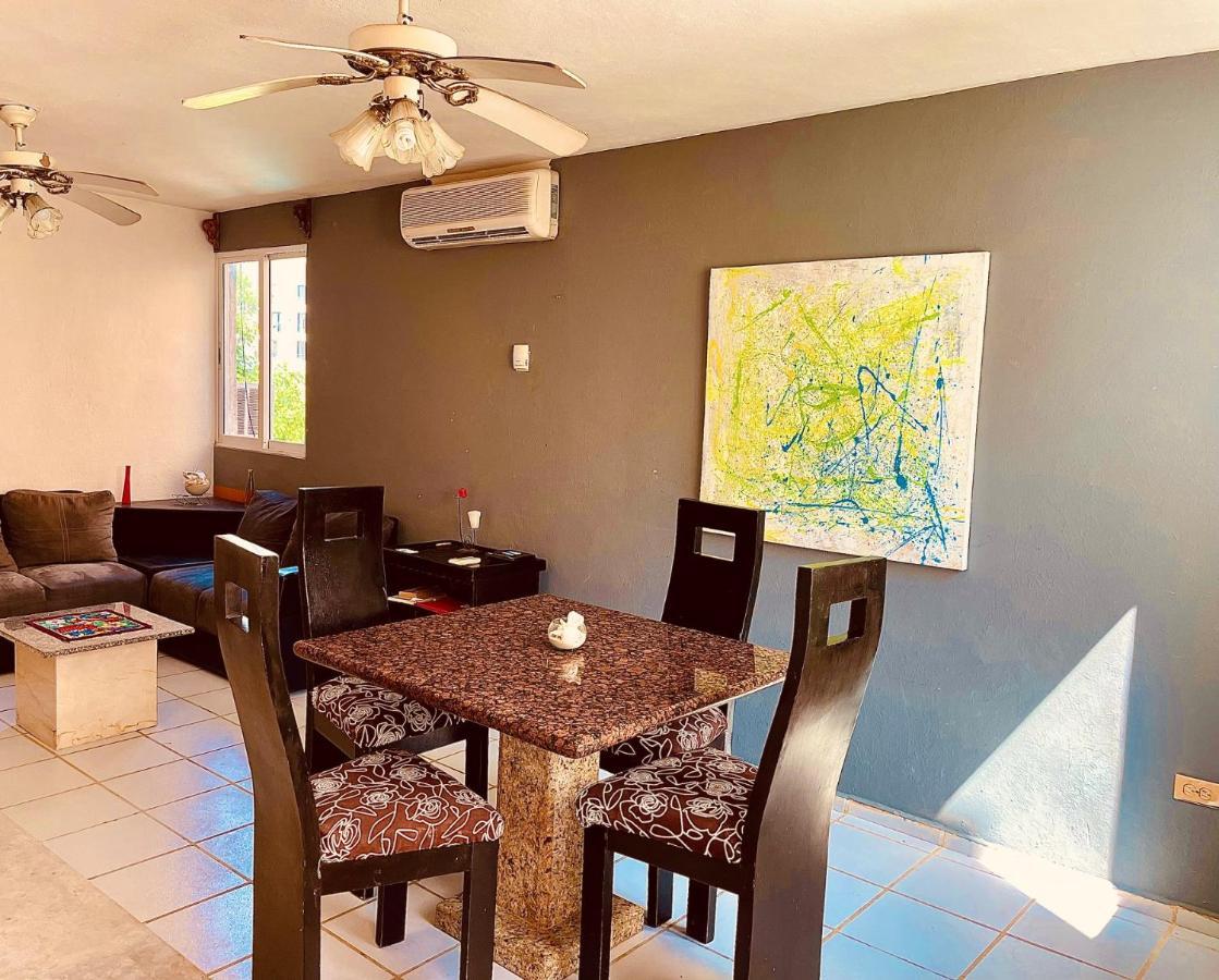 Punta Me Apartments & Rooms In Punta Sam Ferry Beach แคนคูน ภายนอก รูปภาพ