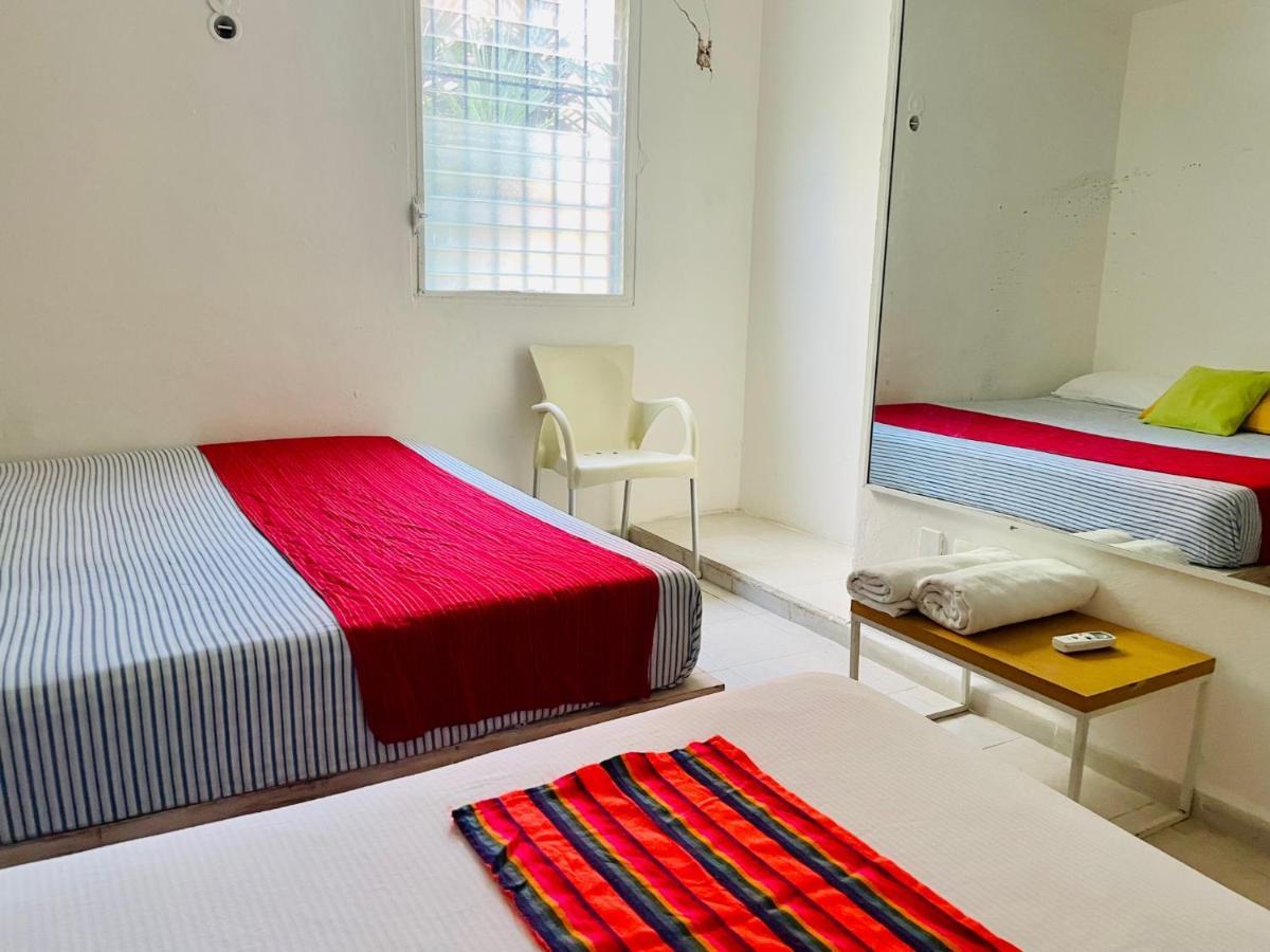 Punta Me Apartments & Rooms In Punta Sam Ferry Beach แคนคูน ภายนอก รูปภาพ